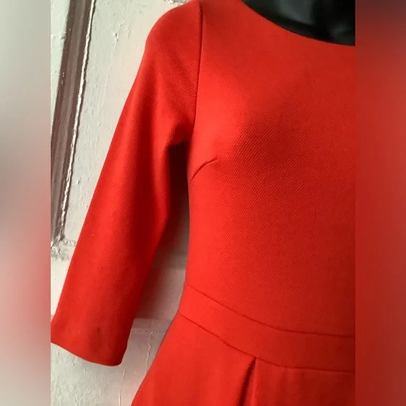 Boden Ladies Dress - Picture 3 of 12